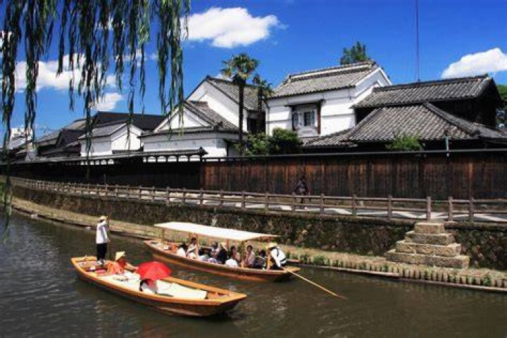 栃木市「蔵の街」食べ歩き完全ガイド|江戸の面影と現代グルメが交差する散策路